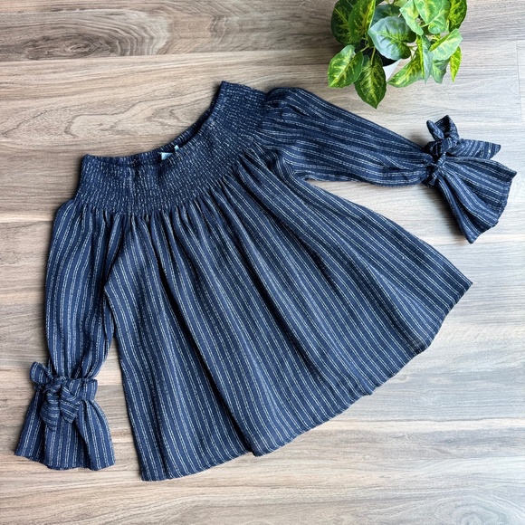 NWT She + Sky Navy Striped Smocked Off Shoulder Long Sleeve Top – Size S - Picture 1 of 12